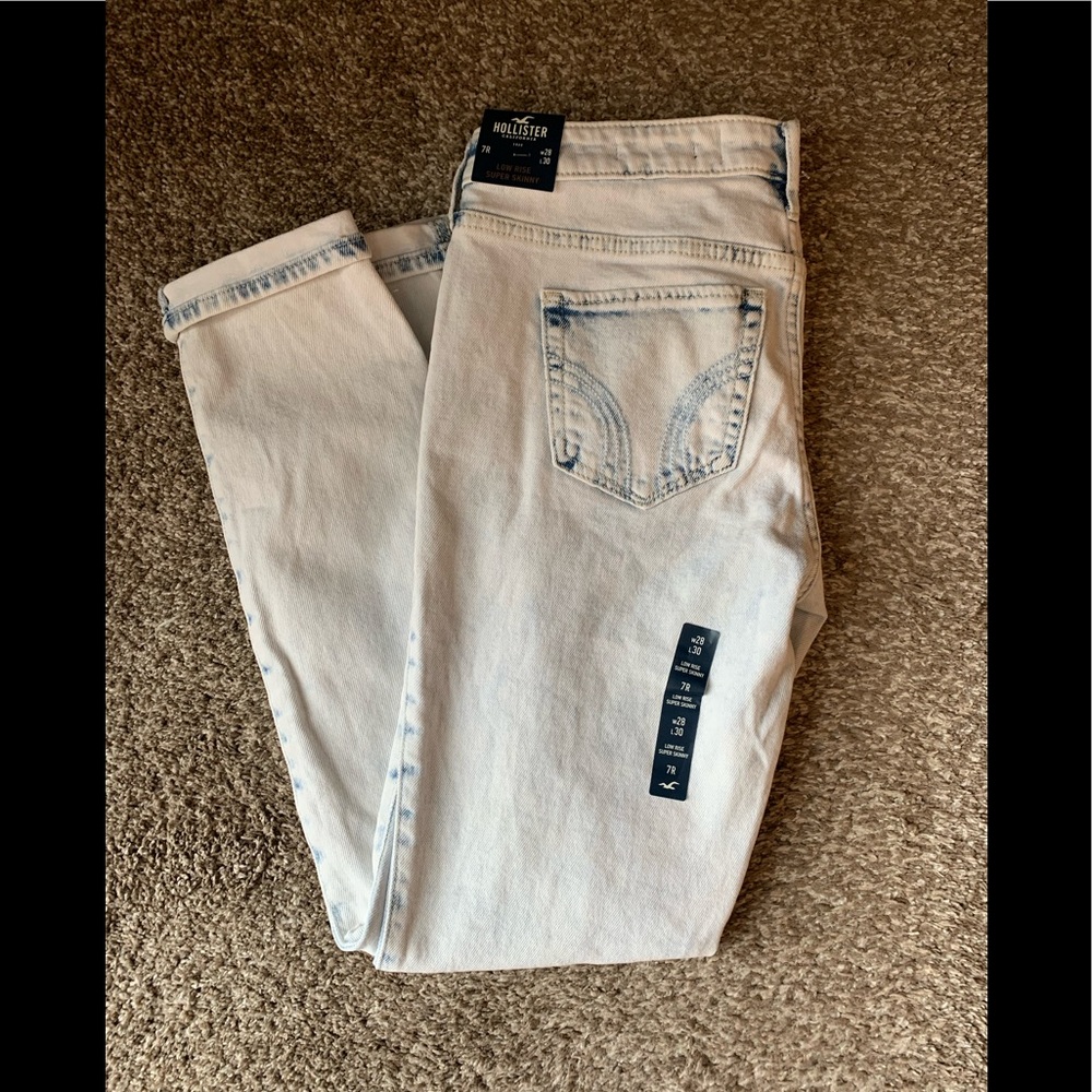 Hollister Women's Faded Blue Skinny Jeans